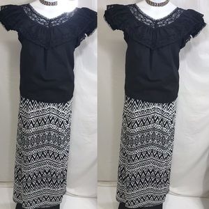 Apt. 9 Black & White Maxi Skirt w/ Slit Size Med